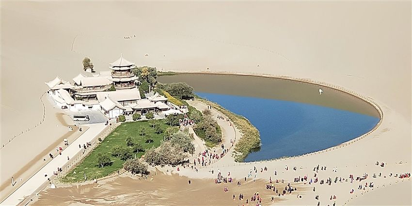 经典北疆丝路｜禾木村.喀纳斯.吐鲁番.鸣沙山月牙泉.敦煌莫高窟.魔鬼城.七彩丹霞14日｜国际品牌酒店